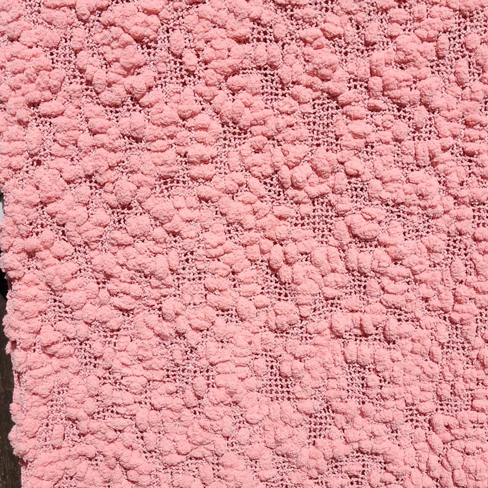 New Wendy Bellisimo Throw in Peachy Mauve Pink